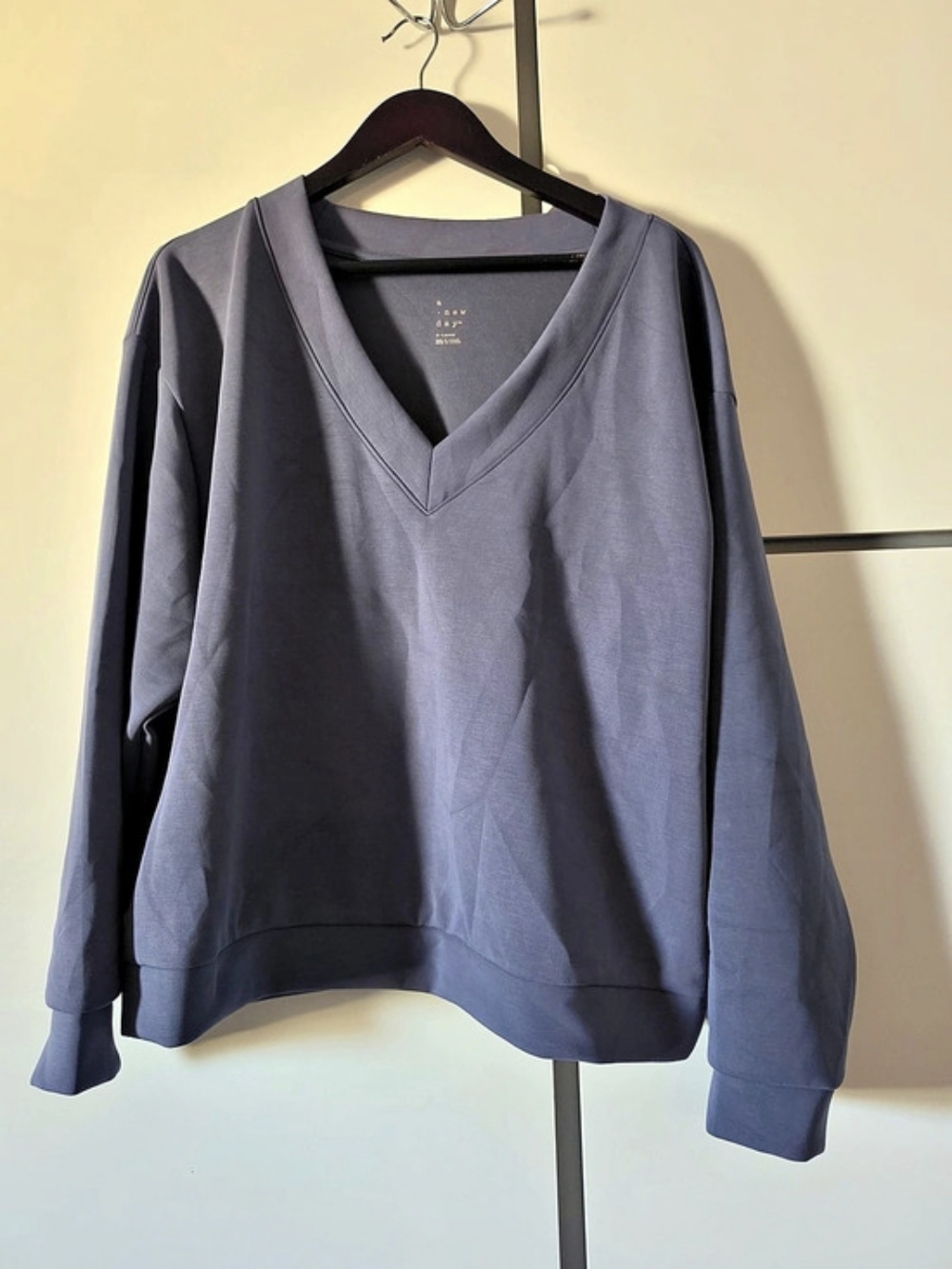 A New Day Women's Sandwash Sweatshirt in blue, V-neck
Size XL